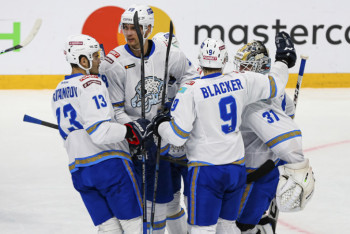 Фотография к новости: "Барыс" в упорном поединке одолел "Спартак"