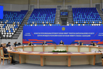 Фотография к новости: "Школы Абая" открыть в Казахстане предложил Токаев