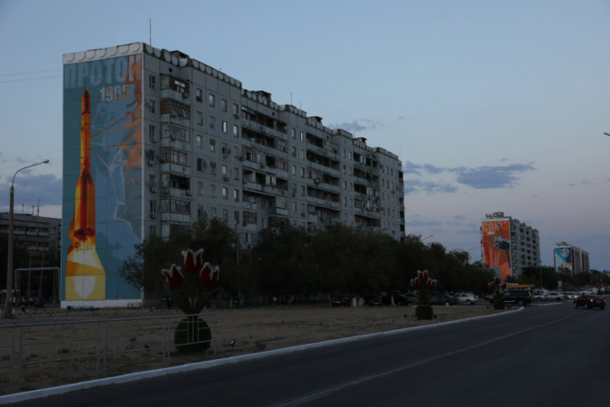 автора
