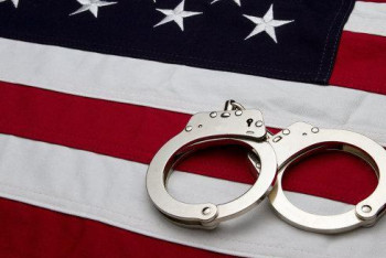 Фотография к новости: Казахстанца и россиянина обвиняют в контрабанде на 50 миллионов долларов