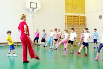 Фотография к новости: Известные спортсмены Казахстана будут проводить уроки физкультуры для школьников