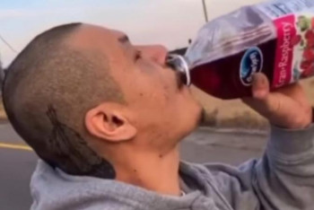 Фотография к новости: История одного TikTok: Рабочий прокатился на скейтборде и стал звездой