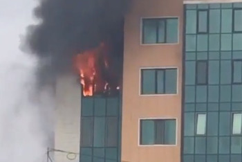 Фотография к новости: Пожар тушили в ЖК Viva Plaza в Нур-Султане