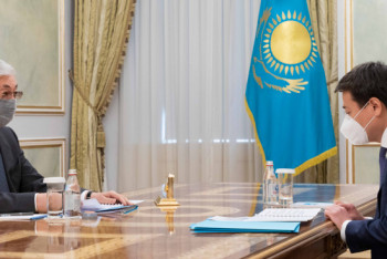 Фотография к новости: Токаев принял Бекетаева