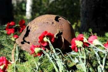 Фотография к новости: За финансовой помощью обратились к казахстанцам ведущие поиски пропавших солдат