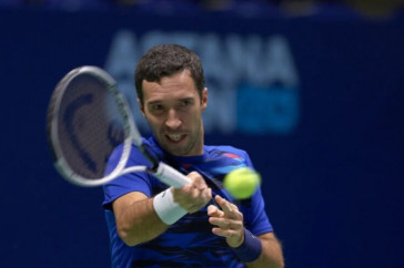 Фотография к новости: Михаил Кукушкин вышел в 1/4 финала Astana Open