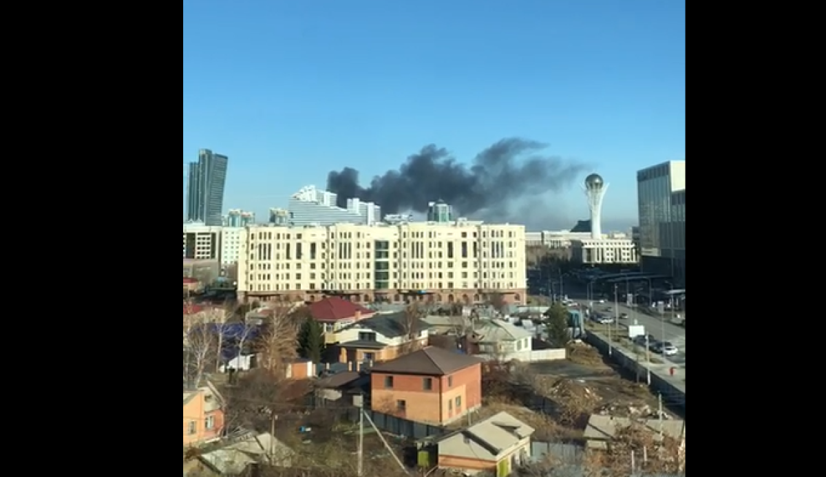 Сильный пожар произошел в центре Нур-Султана