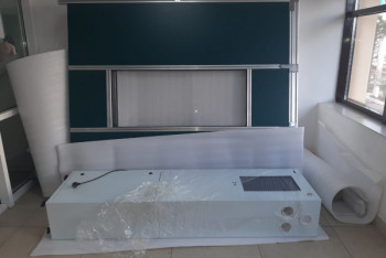 Фотография к новости: Оперный певец подарил дезинфекционной аппарат кокшетауской больнице