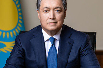 Фотография к новости: Мамин обсудил с премьер-министром Кыргызстана перспективы сотрудничества