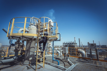 Фотография к новости: Виновные в выбросе шлама на Атырауском НПЗ будут наказаны  – КазМунайГаз