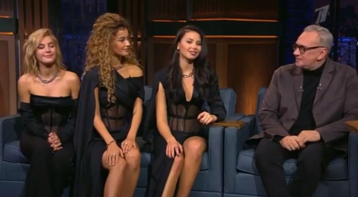 кадр из видео