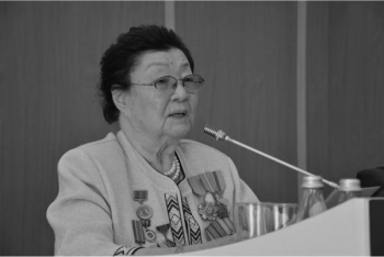 Фотография к новости: Елбасы выразил соболезнование родным государственного деятеля Бижамал Рамазановой