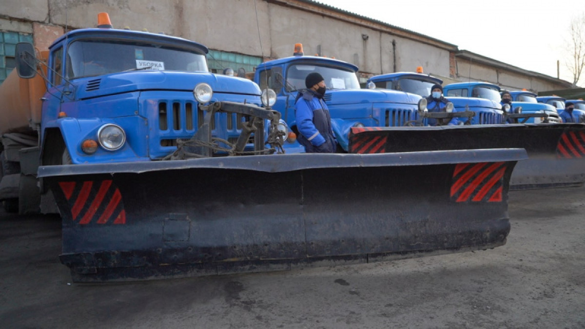 Более 200 единиц спецтехники подготовлено для зимней уборки Кокшетау