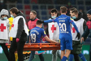 Фотография к новости: Зайнутдинов из-за травмы не сыграет за сборную в матчах Лиги наций