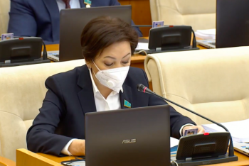 Фотография к новости: Депутаты требуют приостановить приватизацию объектов здравоохранения из-за COVID-19 в РК