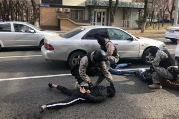 Фотография к новости: Спецоперация в Алматы: задержана группа гастролеров–домушников