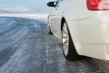 Фотография к новости: 39 ДТП за сутки: полиция Алматы призывает к осторожности на дорогах