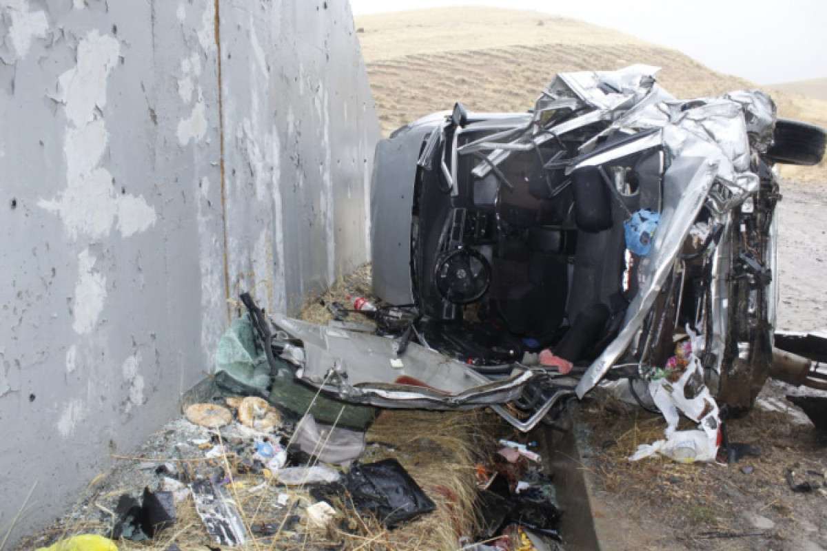 Грудной ребенок и двое взрослых погибли в ДТП в Туркестанской области