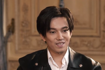 Фотография к новости: "В будущем я – гастролирующий старик" – вышло интервью Димаша на Муз-ТВ