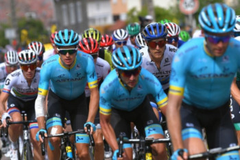 Фотография к новости: Велокоманда "Астана" частично продана канадцам