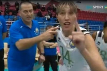 Фотография к новости: На спортсменку, обвинившую Федерацию волейбола в прямом эфире, могут подать в суд