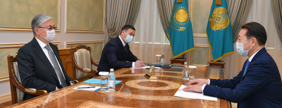 Токаев и Сарыбай обсудили подготовку к саммиту СВМДА в Казахстане