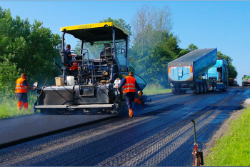 Фотография к новости: Порядка 700 километров дорог отремонтировано в Акмолинской области