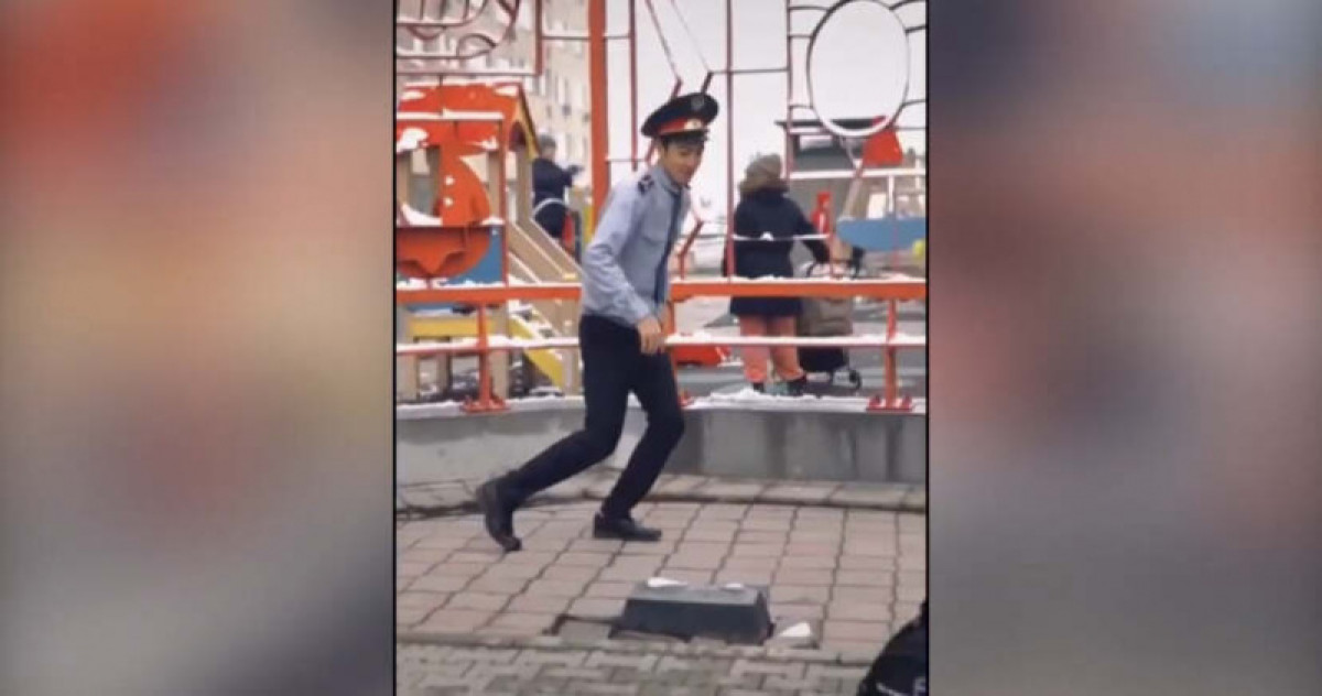 кадр из видео