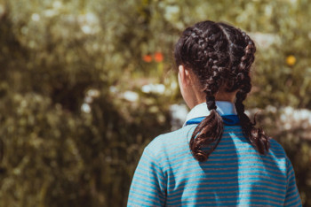 Фотография к новости: Неизвестный мужчина пытался увести школьницу в Уральске