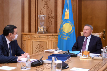 Фотография к новости: Елбасы принял Аблая Мырзахметова