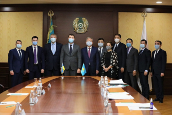 Фотография к новости: Отмену встречи Мамина с министрами из Украины из-за справок о COVID-19 объяснили в Правительстве