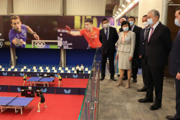 Фотография к новости: Токаев посетил теннисные центры Караганды