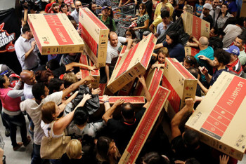 Фотография к новости: Как провести "черную пятницу" казахстанцам, рассказали в Минздраве