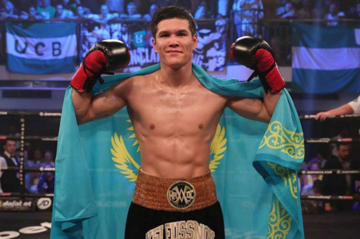 Данияр Елеусинов завоевал первый чемпионский пояс на профи-ринге