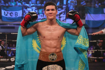 Фотография к новости: Данияр Елеусинов завоевал первый чемпионский пояс на профи-ринге