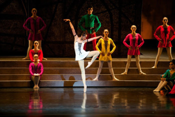 Фотография к новости: Межрегиональный конкурс хореографического искусства "Биле, жастық!" прошел в Акмолинской области