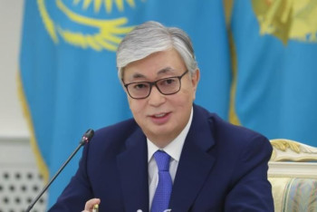 Фотография к новости: Токаев поздравил Каракат Башанову с успехом на "Детском Евровидении"