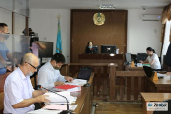 Фотография к новости: Смерть младенца в холодильнике в Атырау: прокурор запросил для главврача 20 лет тюрьмы