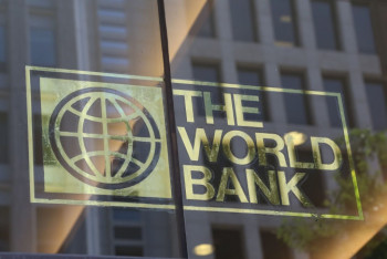 Фотография к новости: Закрыть неработающие госпрограммы в Казахстане посоветовал Всемирный банк