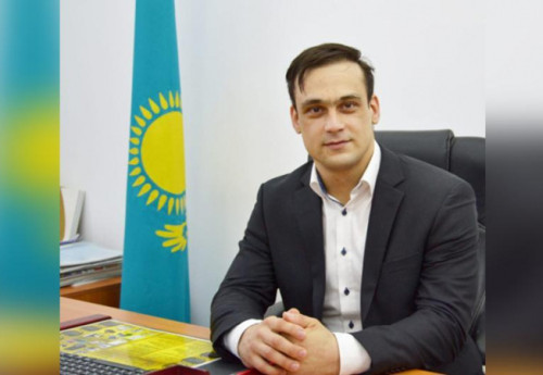 Фотография к новости: Илья Ильин пошел в науку