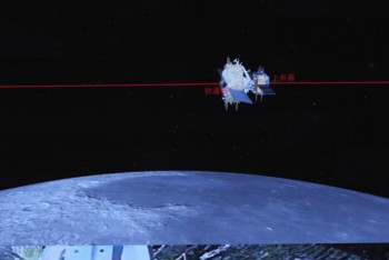 Фотография к новости: "Чанъэ-5" состыковался с орбитальным модулем и передал образцы грунта Луны