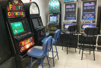 Фотография к новости: Игорный бизнес в подвале продуктового магазина организовал житель Алматинской области