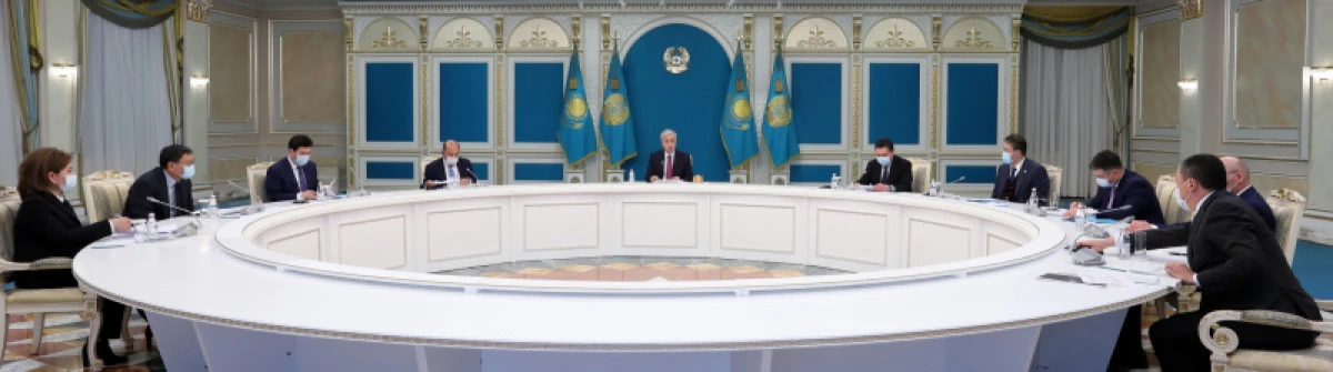 "Избавиться от ненужных" - Токаев о госпрограммах