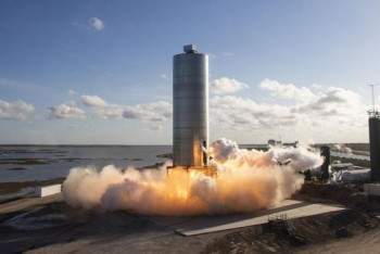 Фотография к новости: Прототип "марсианского" корабля Starship взорвался на испытаниях