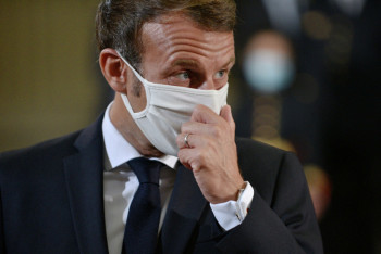 Фотография к новости: У Эмманюэля Макрона диагностирован коронавирус