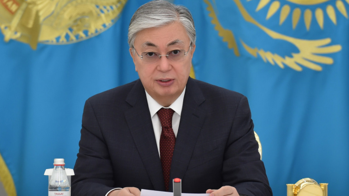 Токаев пожелал Макрону скорейшего выздоровления