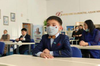 Фотография к новости: Детский конкурс чтения героического эпоса провели в Акмолинской области