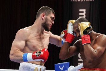 Фотография к новости: Казахстанец Али Ахмедов потерпел первое поражение в карьере