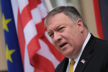 Фотография к новости: Майк Помпео назвал Россию врагом США