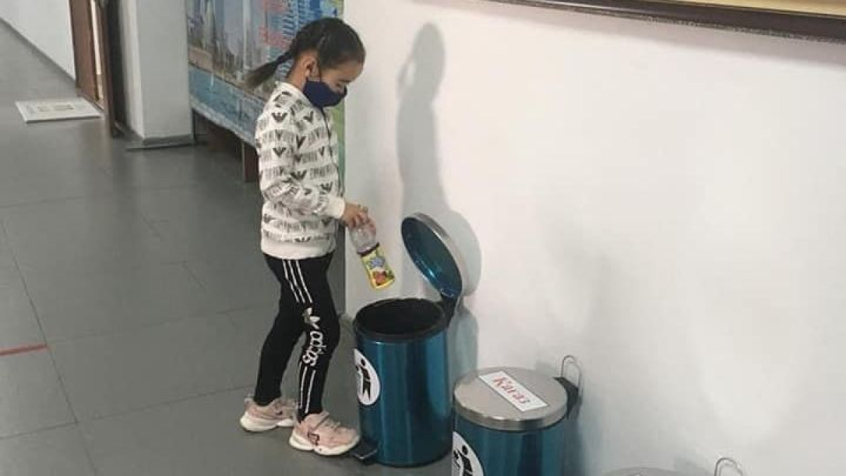 В школах Акмолинской области практикуют раздельный сбор отходов